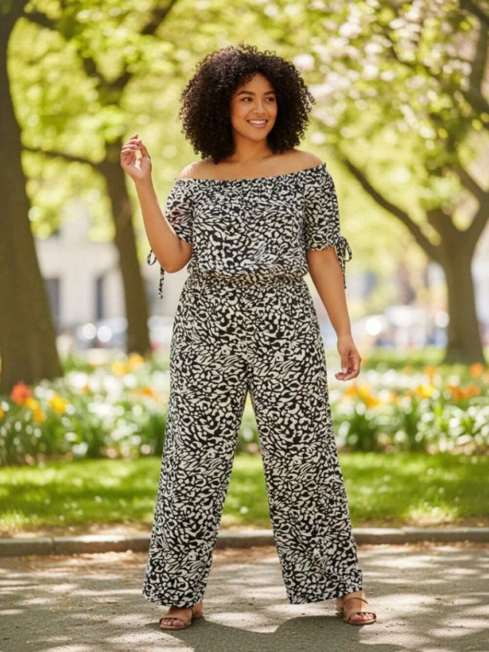 Tacera Black & White Abstract Animal Print Jumpsuit Size XL